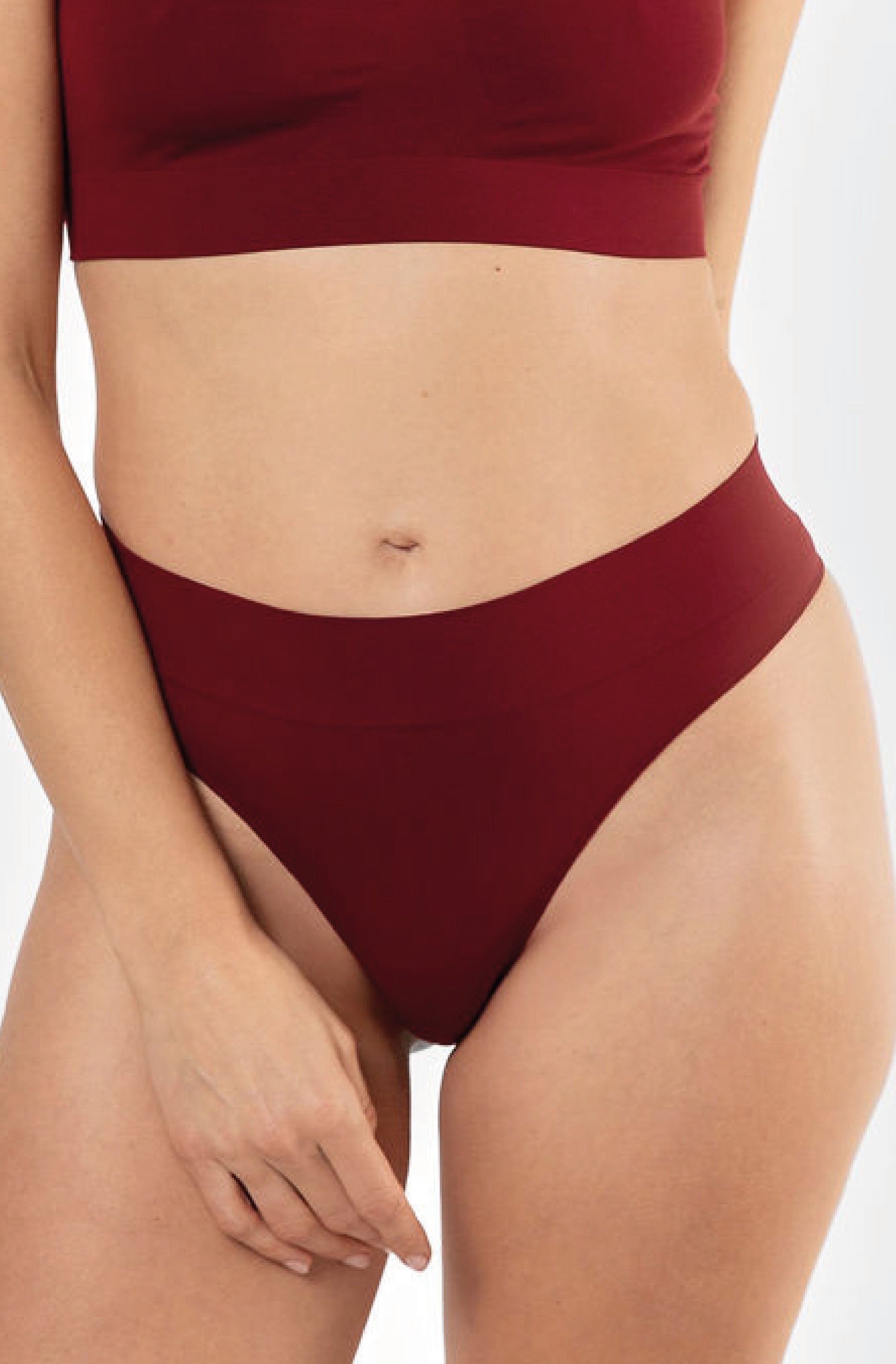 Basic Thong Bordeaux