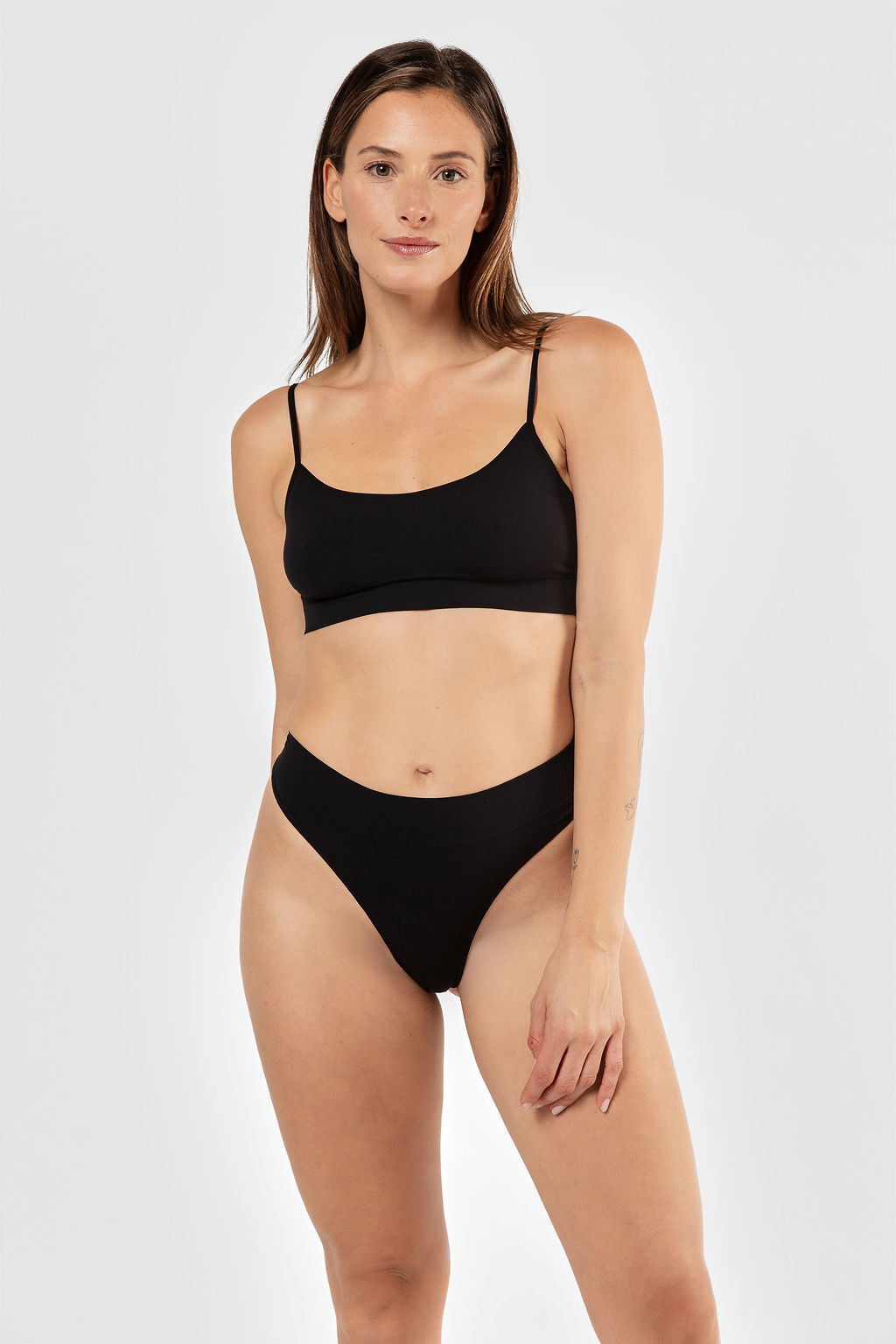 Scoop bralette Black